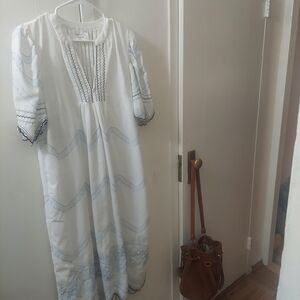 Pomander Place White and Blue Dress